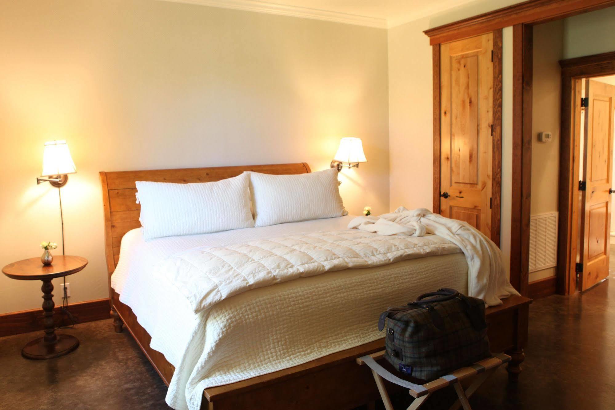 Hoffman Haus Bed & Breakfast Fredericksburg Dış mekan fotoğraf