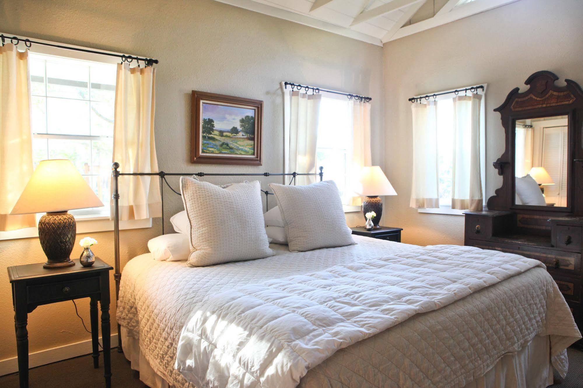 Hoffman Haus Bed & Breakfast Fredericksburg Dış mekan fotoğraf